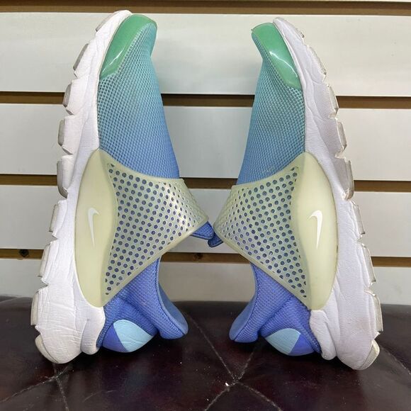 NIKE SOCK DART BR 'STILL BLUE' 896446-400
Size 8 - Picture 5 of 10